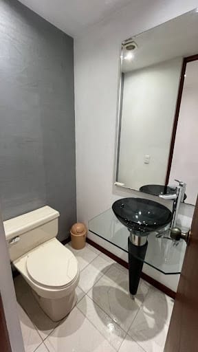 Apartamento de 3 alcobas en arriendo en La Frontera, Medellín, 160 m² · foto 8 de 24