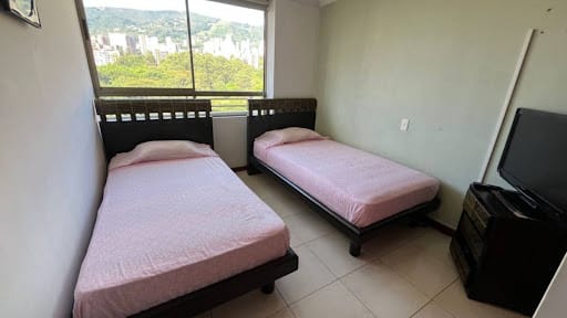 Apartamento de 3 alcobas en arriendo en La Frontera, Medellín, 160 m² · foto 22 de 24