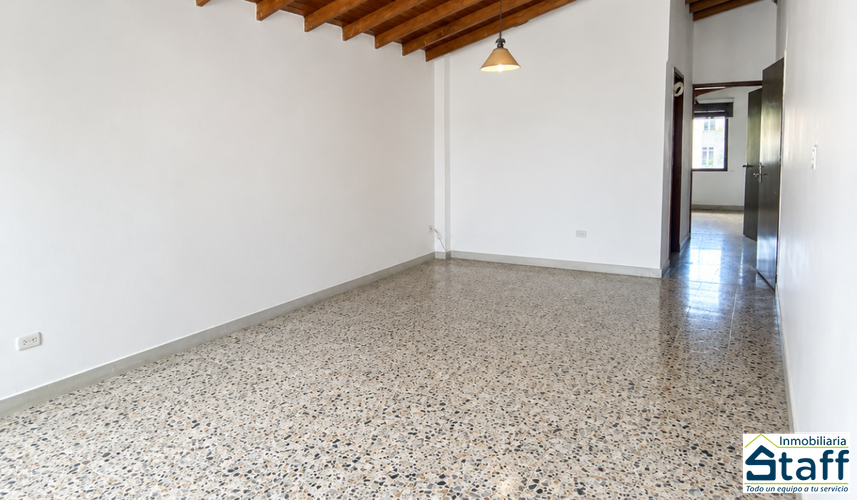 Apartamento de 3 alcobas en arriendo en Lorena, Medellín, 100 m² · foto 3 de 14