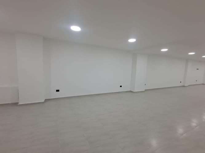 Local en arriendo en San Bernardo, Medellín, 200 m² · foto 8 de 12