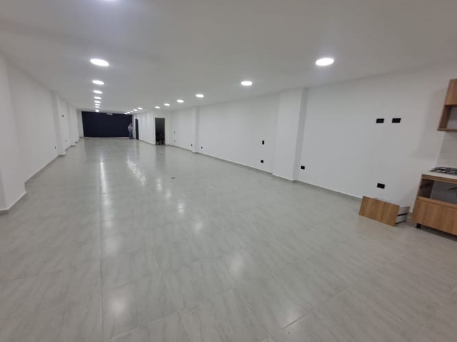 Local en arriendo en San Bernardo, Medellín, 200 m² · foto 11 de 12