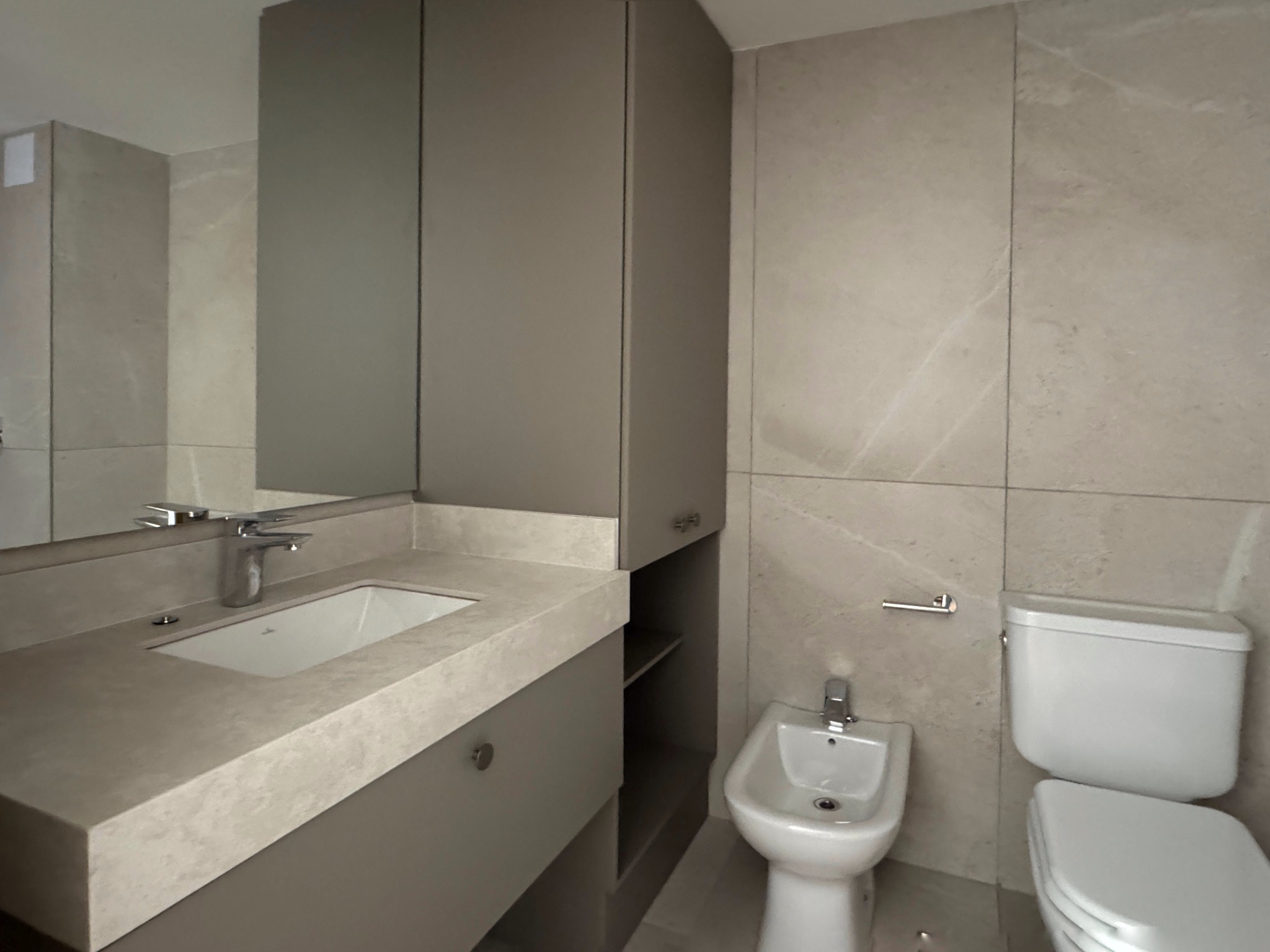 Apartamento De 1 Dormitorio En Alquiler - Unidad 206A - Costanera Village · Foto 2