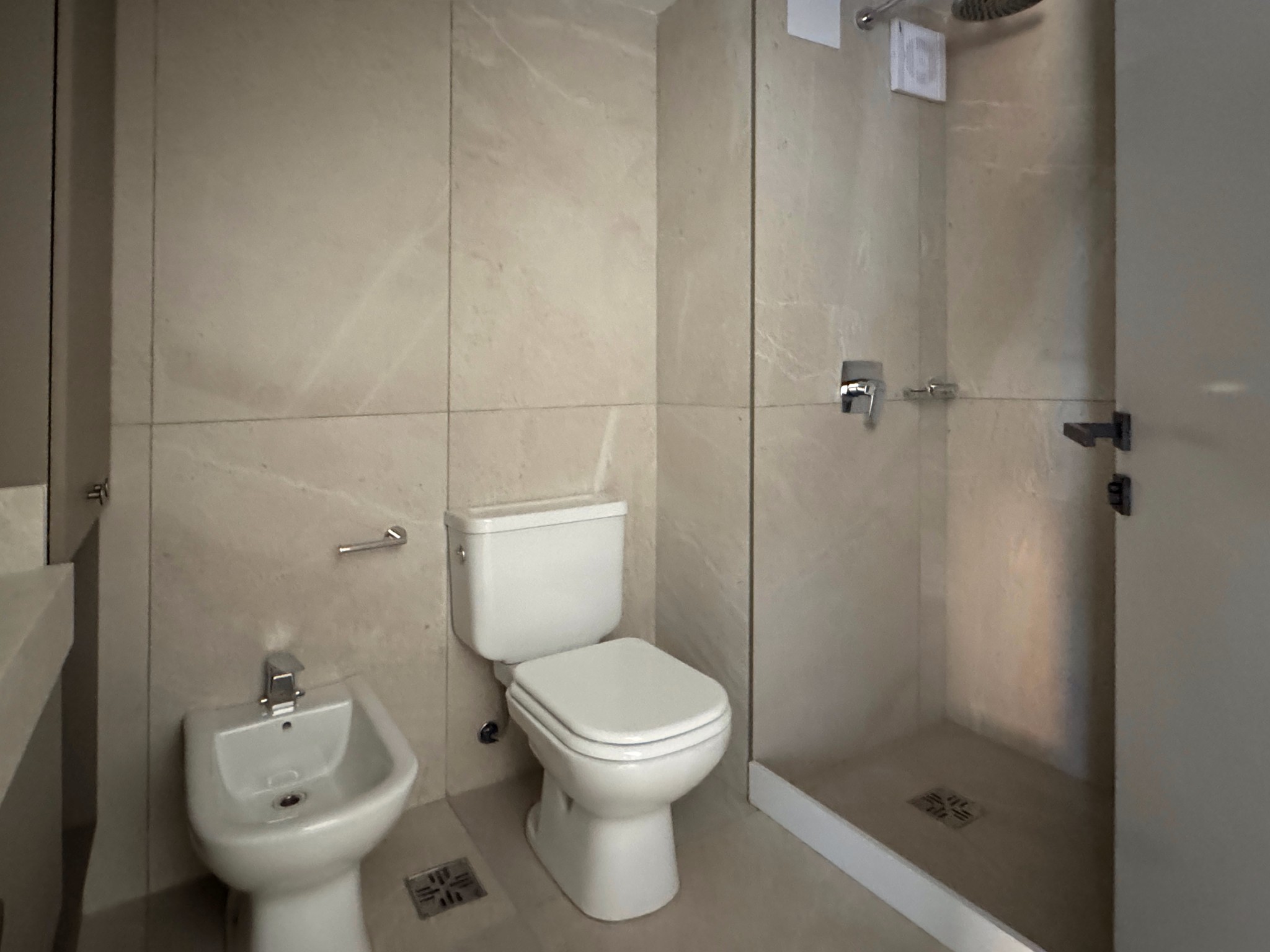 Apartamento De 1 Dormitorio En Alquiler - Unidad 206A - Costanera Village · Foto 3