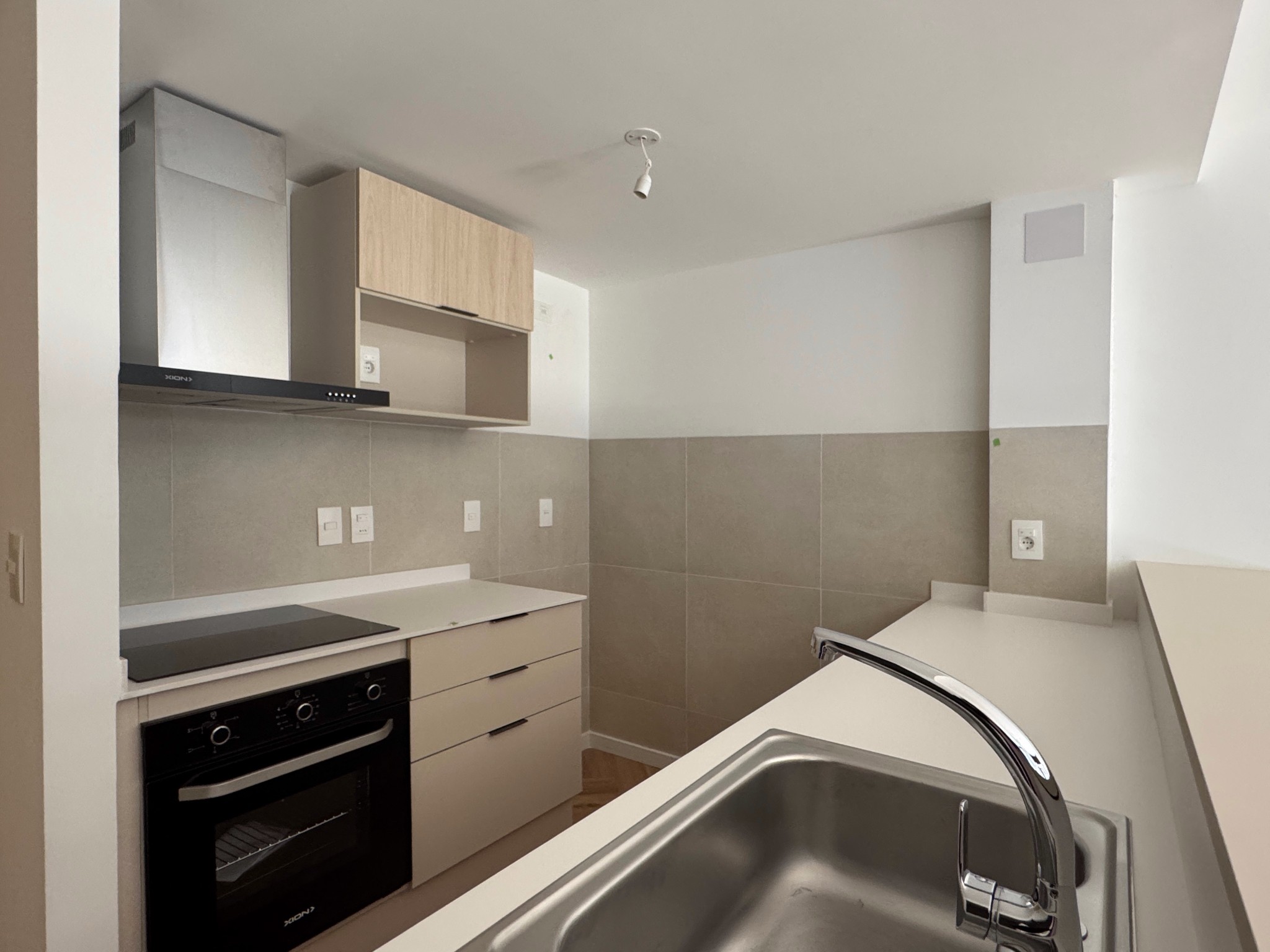 Apartamento De 1 Dormitorio En Alquiler - Unidad 206A - Costanera Village · Foto 4