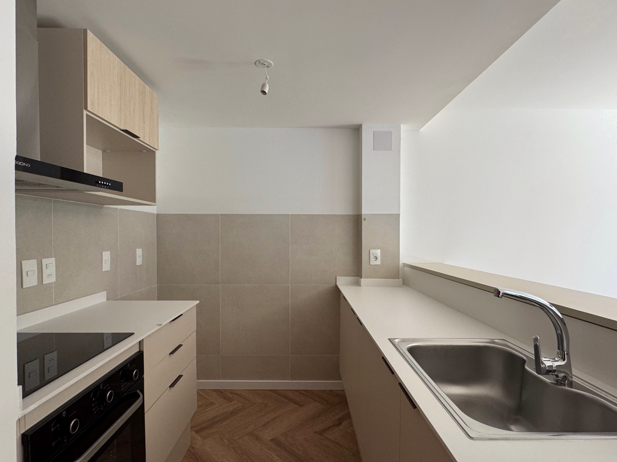 Apartamento De 1 Dormitorio En Alquiler - Unidad 206A - Costanera Village · Foto 5