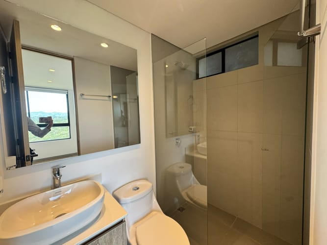 Apartamento de 2 alcobas en arriendo en Rionegro, 77 m² · foto 6 de 16