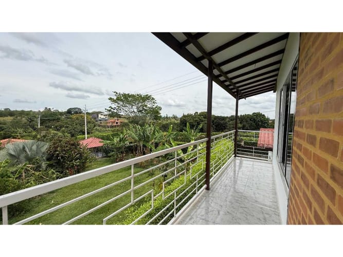 Casa en venta en San Jose Sur, Pereira · foto 8 de 14