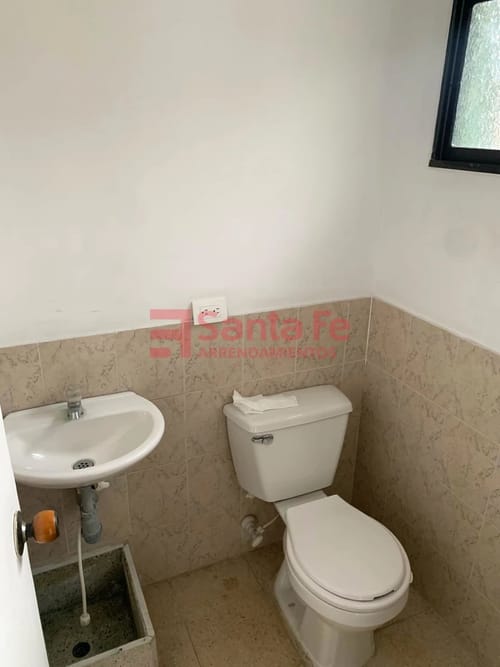 Oficina en arriendo en Otraparte, Envigado, 20 m² · foto 5 de 6