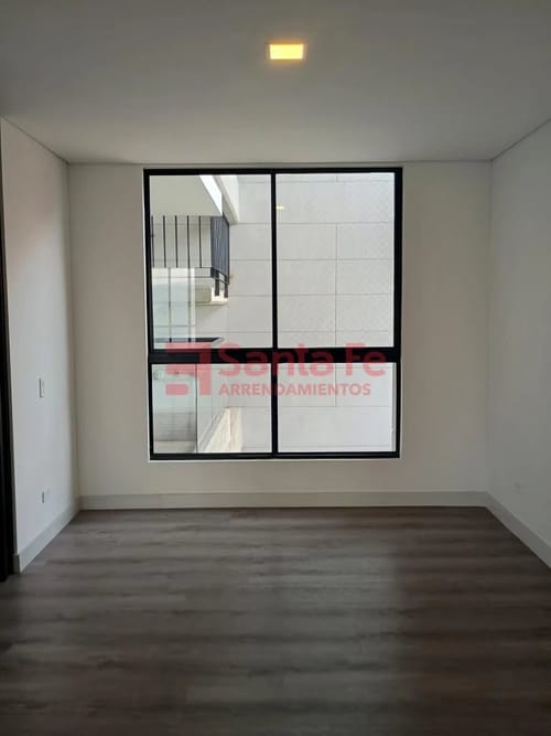 Apartamento de 4 alcobas en arriendo en Transversal Superior, Medellín, 159 m² · foto 9 de 10