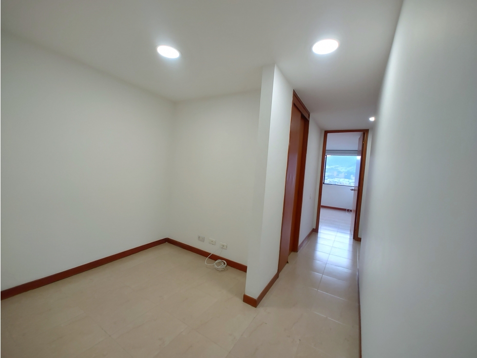 Apartaestudio en arriendo en Urbanizacion Villa Linda, Envigado · foto 5 de 18