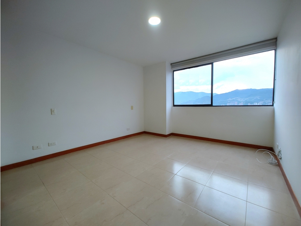 Apartaestudio en arriendo en Urbanizacion Villa Linda, Envigado · foto 13 de 18