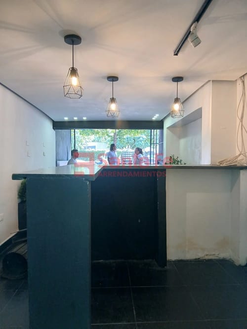 Local en arriendo en Laureles, Medellín, 35 m² · foto 4 de 10