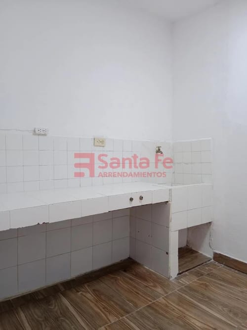 Local en arriendo en Cristobal, Medellín, 18 m² · foto 4 de 7