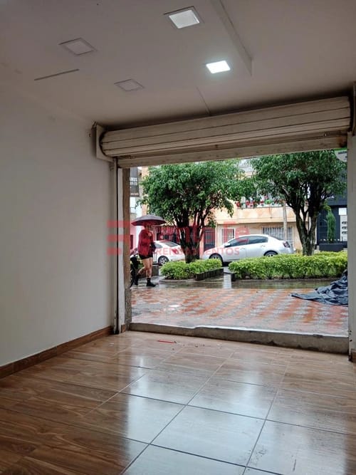 Local en arriendo en Cristobal, Medellín, 18 m² · foto 6 de 7
