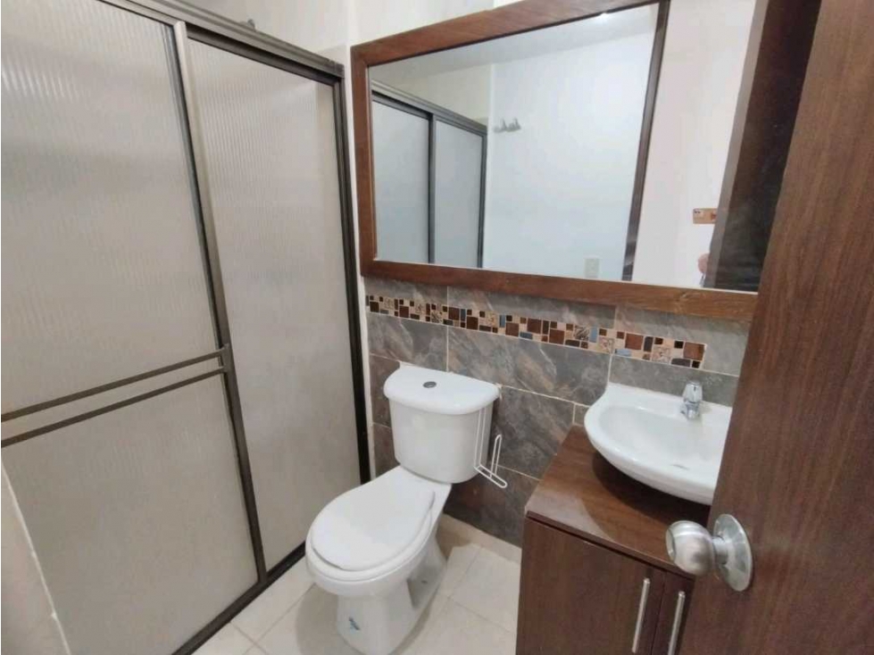 Apartamento en venta en Avenida 19 Norte, Armenia · foto 6 de 9