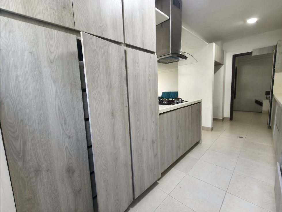Apartamento en arriendo en San Lucas, Medellín · foto 9 de 24