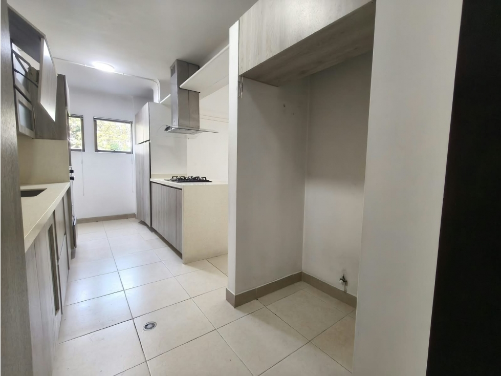 Apartamento en arriendo en San Lucas, Medellín · foto 10 de 24