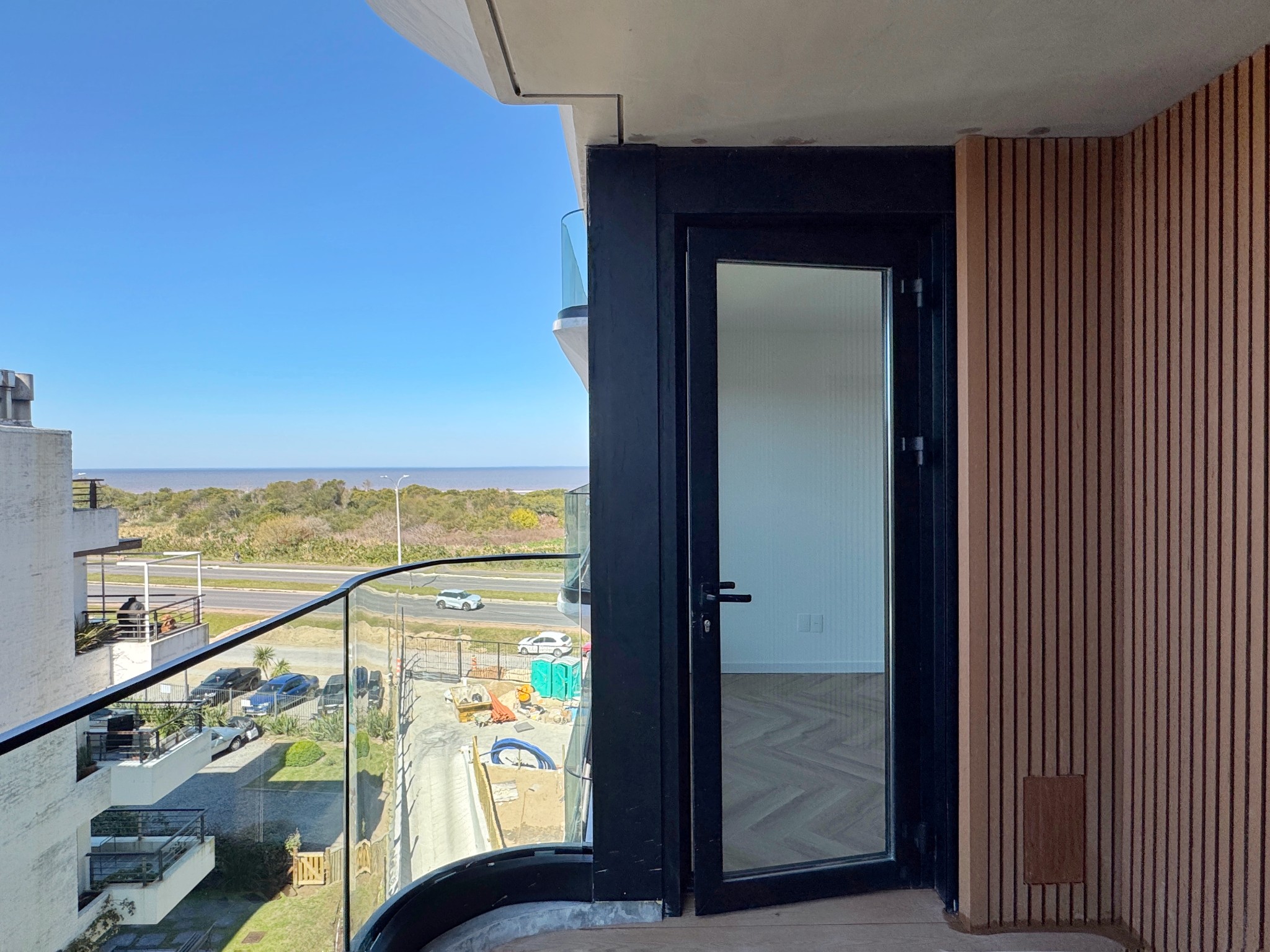 Apartamento De 1 Dormitorio En Alquiler - Unidad 303A - Costanera Village · Foto 12