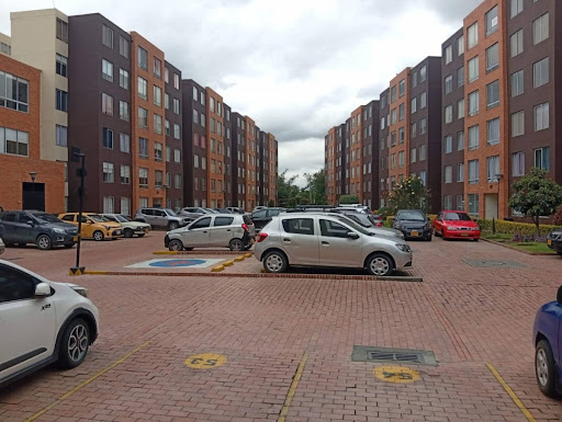 Apartamento en venta en Villas De Granada, Bogotá · foto 20 de 22