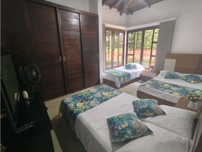 Casa de 6 alcobas en venta en Puerto Espejo, Armenia, 500 m² · foto 6 de 19