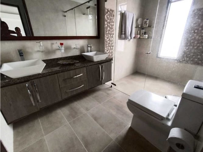 Casa de 6 alcobas en venta en Puerto Espejo, Armenia, 500 m² · foto 16 de 19