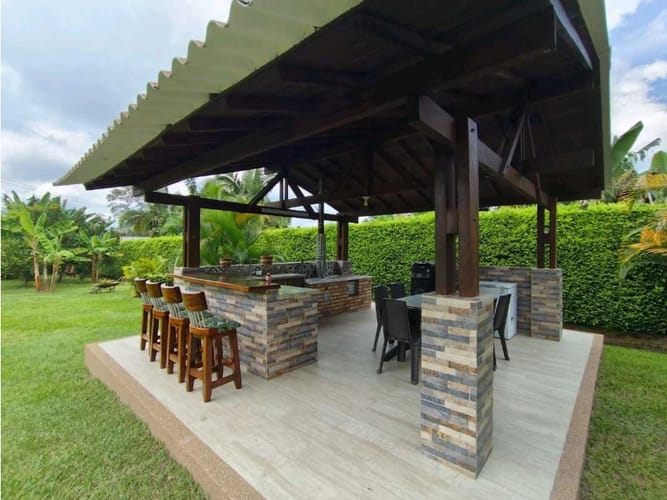 Casa de 6 alcobas en venta en Puerto Espejo, Armenia, 500 m² · foto 18 de 19