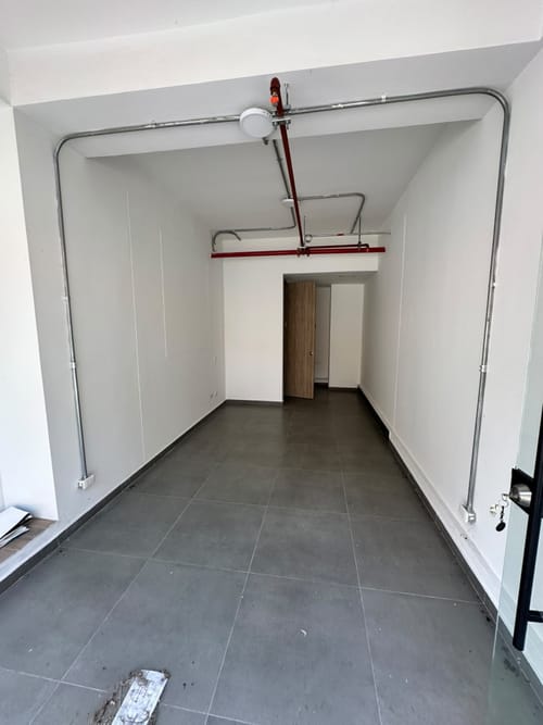 Local en arriendo en El Tejar, Bucaramanga, 27 m² · foto 3 de 8