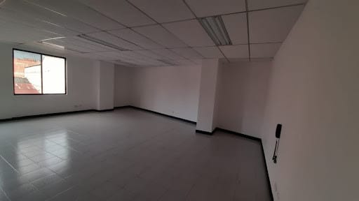 Oficina en arriendo en Lorena, Medellín, 60 m² · foto 3 de 9