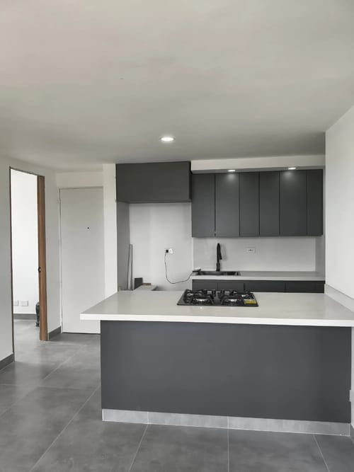Apartamento de 3 alcobas en arriendo en Abreo, Rionegro, 49 m² · foto 5 de 10