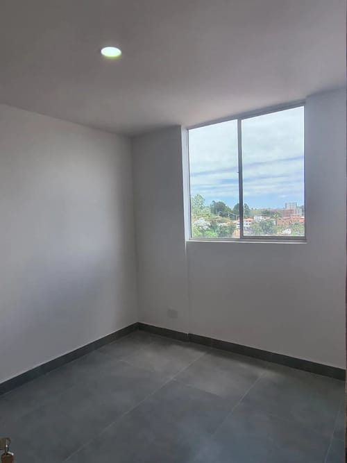 Apartamento de 3 alcobas en arriendo en Abreo, Rionegro, 49 m² · foto 8 de 10