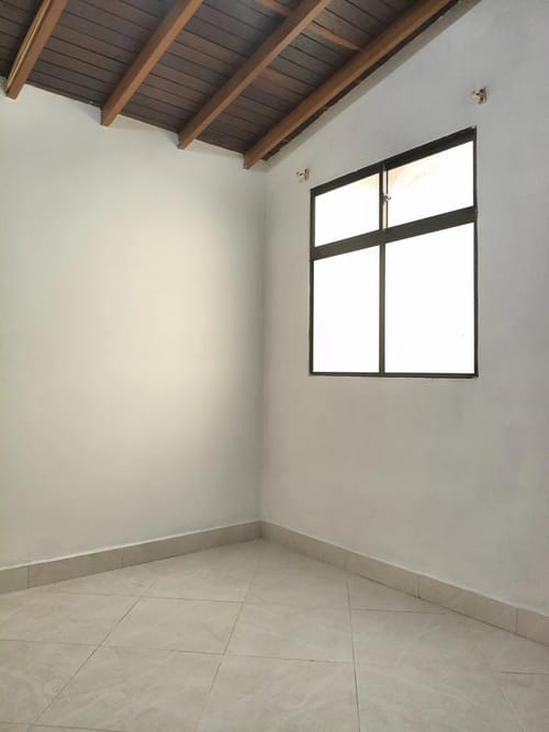 Apartamento de 3 alcobas en arriendo en La Floresta, Medellín, 138 m² · foto 8 de 10