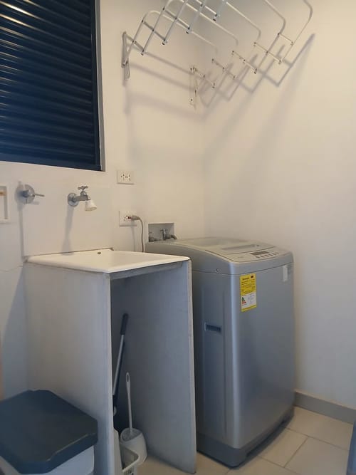 Apartamento de 2 alcobas en arriendo en Bolivariana, Medellín, 84 m² · foto 8 de 10