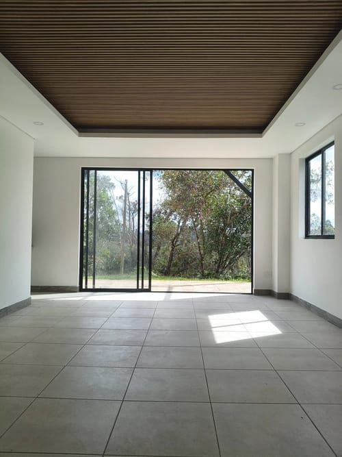 Apartamento de 2 alcobas en arriendo en Mampuesto, Rionegro, 90 m² · foto 3 de 10
