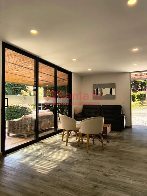 Finca en arriendo en El Portento, Rionegro, 200 m² · foto 2 de 10