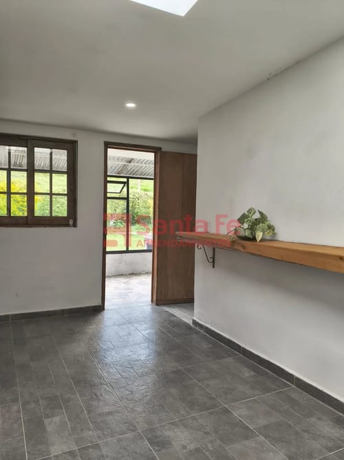 Finca en arriendo en El Tablazo, Rionegro, 142 m² · foto 2 de 10