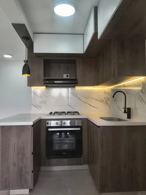 Apartamento de 2 alcobas en arriendo en Cuatro Esquinas, Rionegro, 55 m² · foto 4 de 10