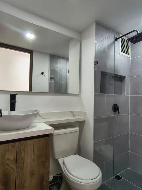 Apartamento de 2 alcobas en arriendo en Cuatro Esquinas, Rionegro, 55 m² · foto 7 de 10