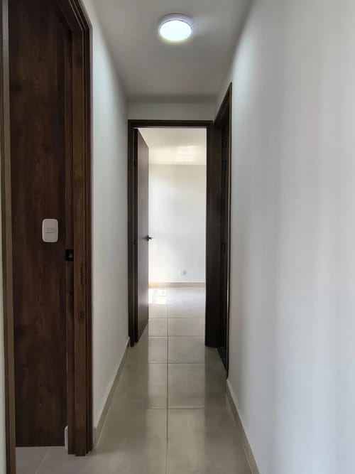 Apartamento de 2 alcobas en arriendo en Cuatro Esquinas, Rionegro, 55 m² · foto 10 de 10