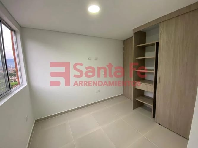 Apartamento en venta en Centro, La Estrella · foto 4 de 8