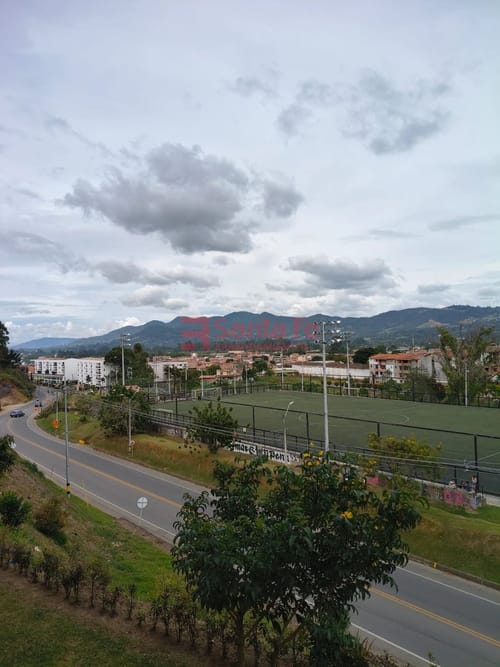 Apartamento de 3 alcobas en venta en La Ceja, 52 m² · foto 3 de 10