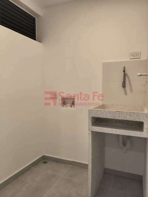 Apartamento de 2 alcobas en arriendo en Prados De Sabaneta, Sabaneta, 72 m² · foto 5 de 10