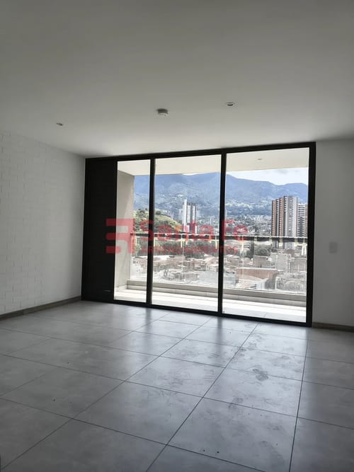 Apartamento de 2 alcobas en arriendo en Prados De Sabaneta, Sabaneta, 72 m² · foto 2 de 10