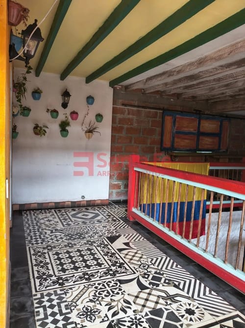 Local en arriendo en Rionegro, 25 m² · foto 3 de 3