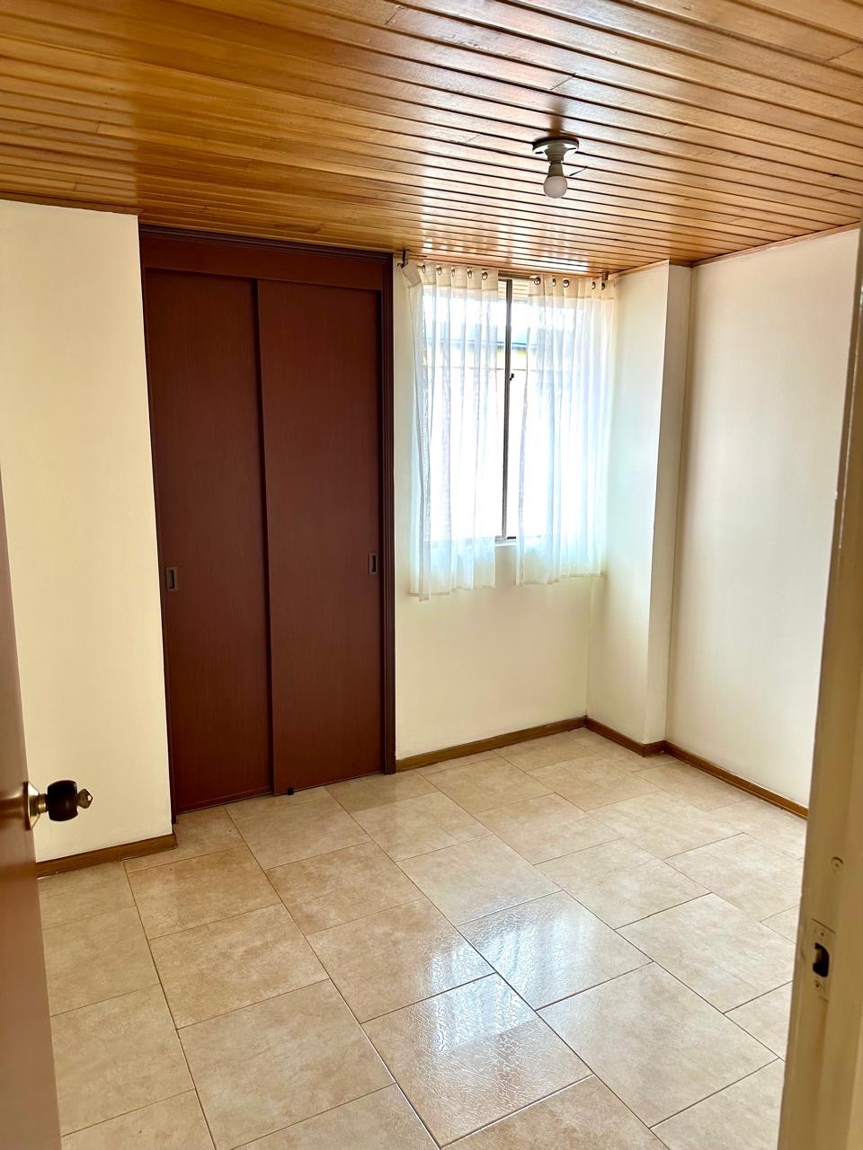 Apartamento en venta en Santa Teresa, Bogotá · foto 5 de 16