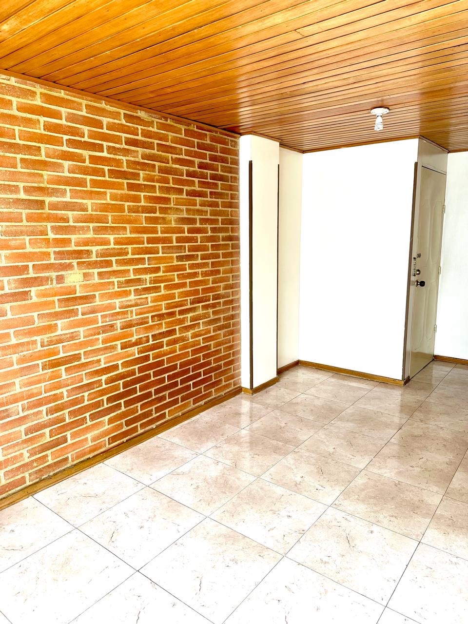 Apartamento en venta en Santa Teresa, Bogotá · foto 3 de 16