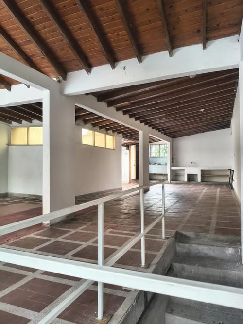 Local en arriendo en Gerona, Medellín, 90 m² · foto 2 de 6