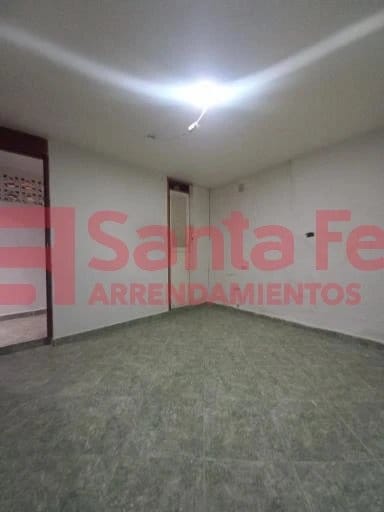 Casa de 4 alcobas en venta en Las Granjas, Medellín, 69 m² · foto 5 de 10
