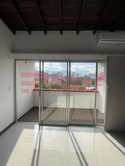 Apartamento de 4 alcobas en venta en Laureles, Medellín, 136 m² · foto 8 de 10