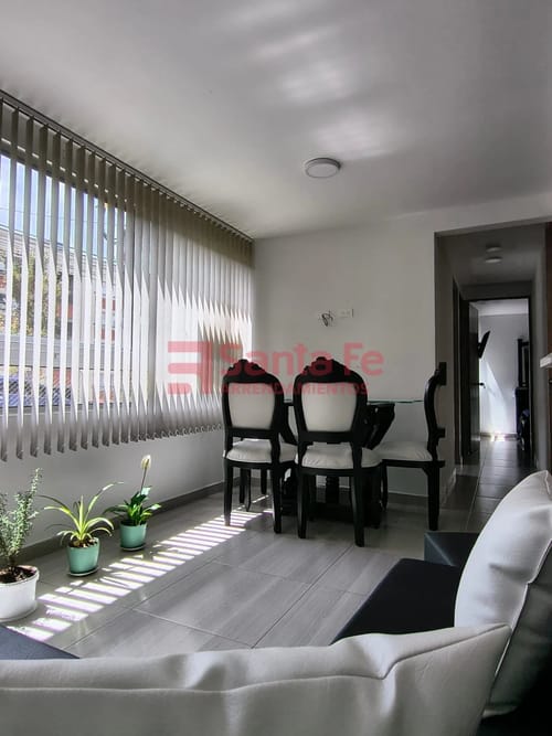 Apartamento de 3 alcobas en venta en Centro, Rionegro, 44 m² · foto 2 de 10