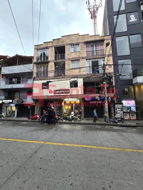 Local en venta en Las Granjas, Medellín, 81 m² · foto 2 de 10